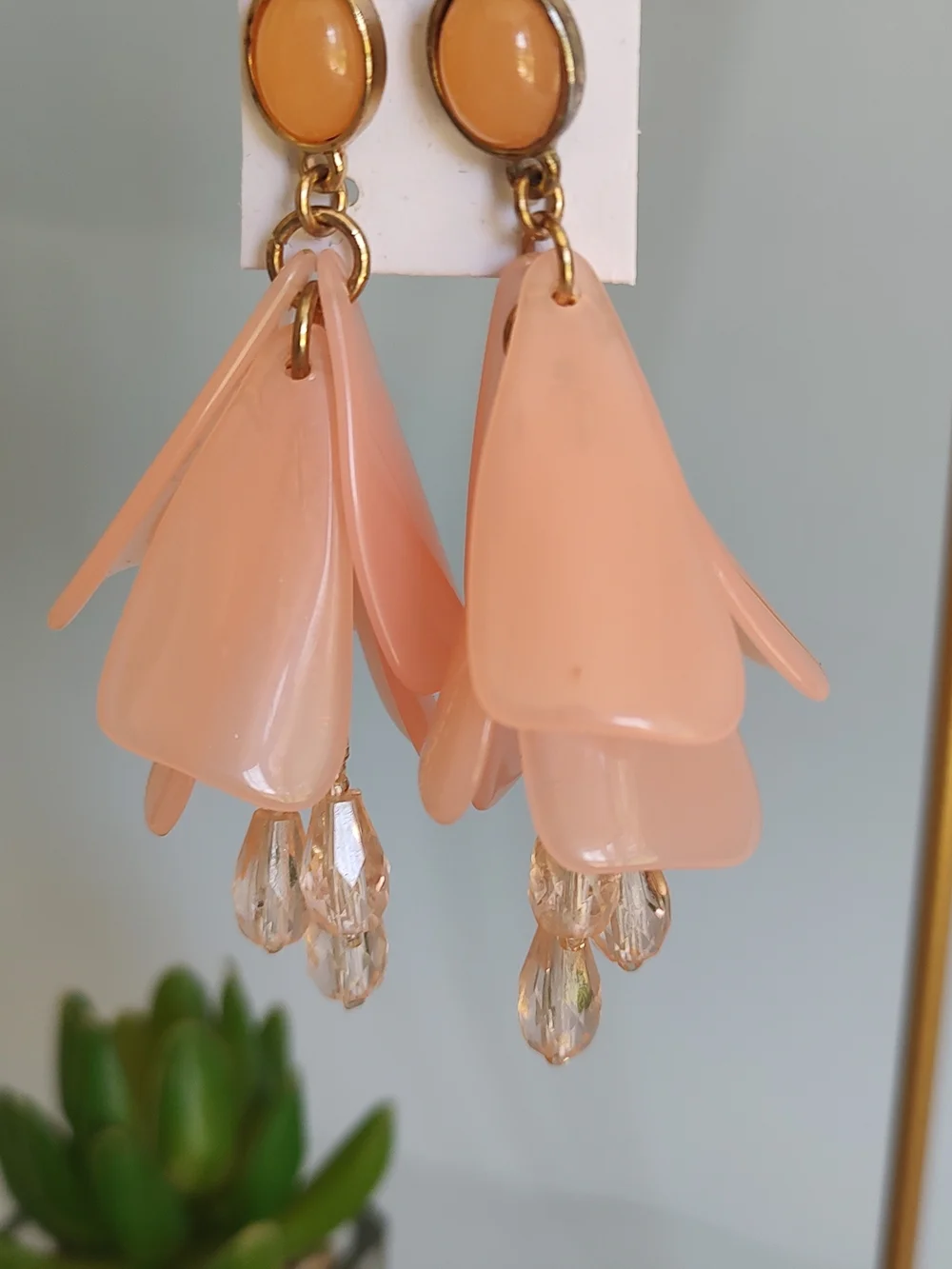 Avon Peach Petal Dangle Earrings - Peach and Clear